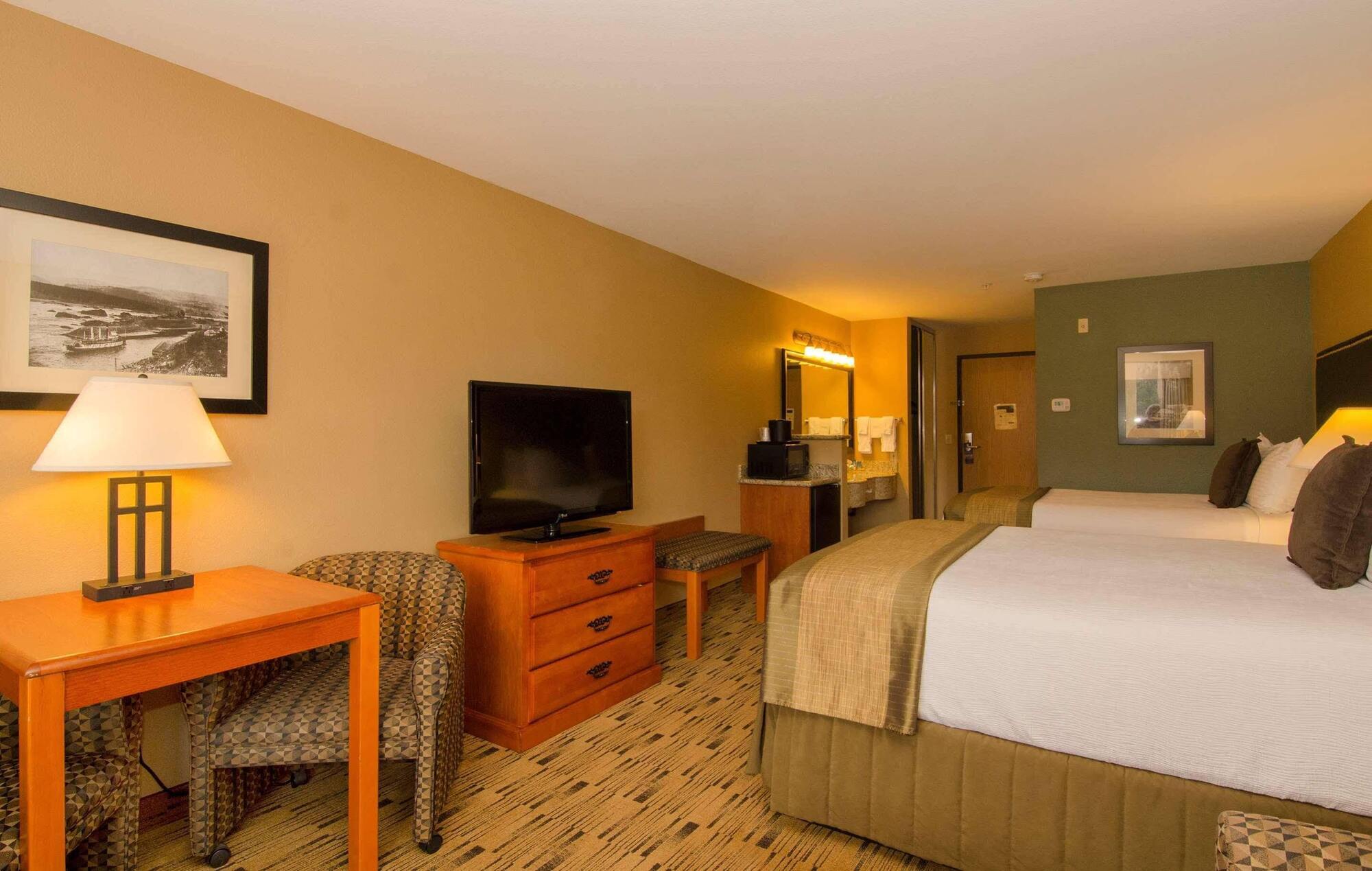 Best Western Plus Columbia River Inn Каскейд Локс Экстерьер фото